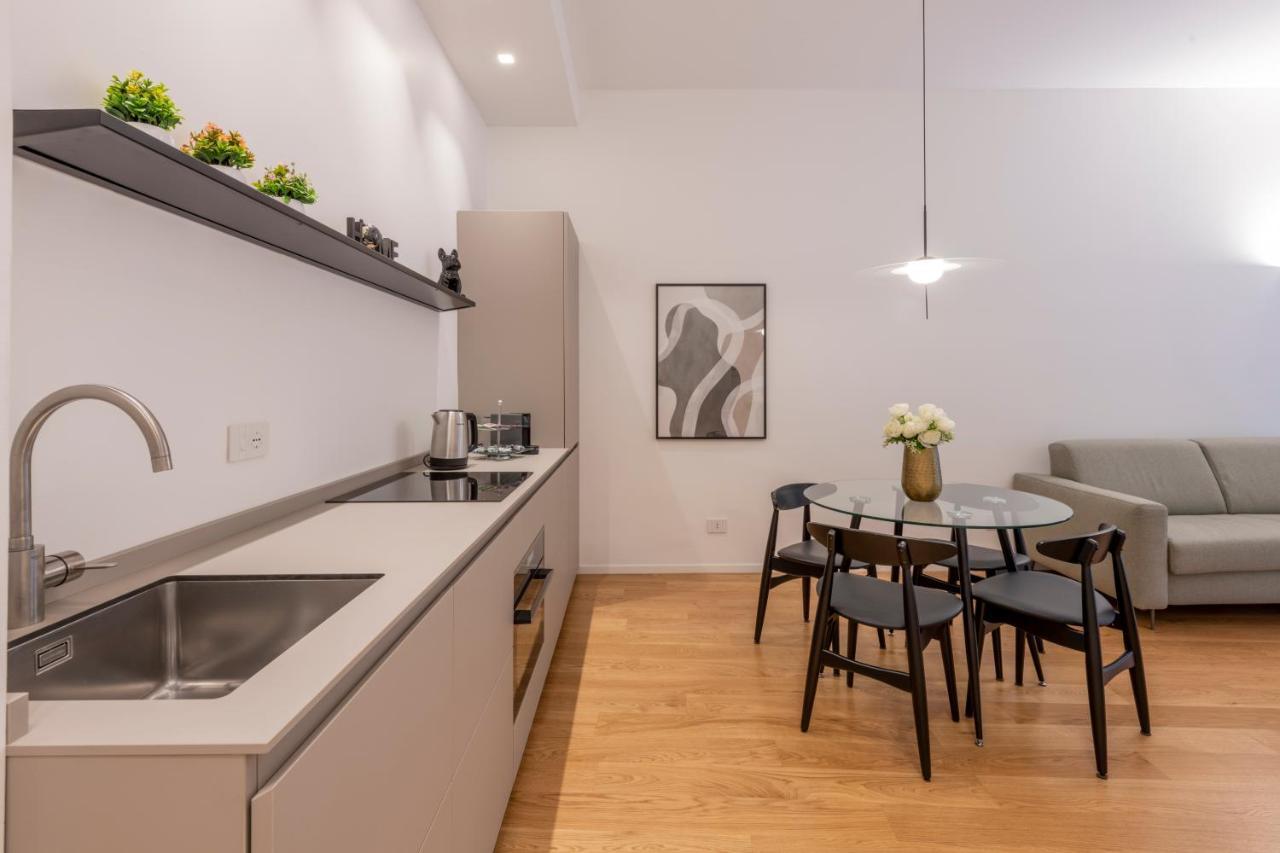 Milan Royal Suites Duomo Luaran gambar